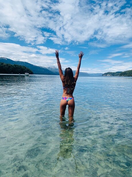 Naken läckt OnlyFans-bild av Olivia