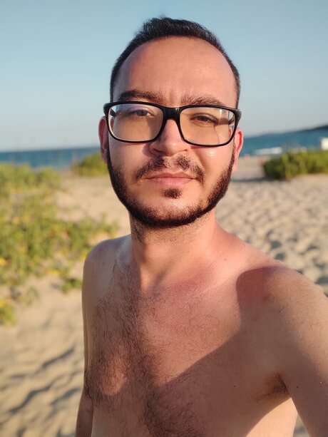 Naken läckt OnlyFans-bild av Senko