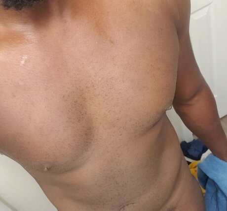 Naken läckt OnlyFans-bild av Heauxboyshyt