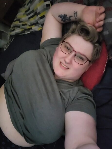 Naken läckt OnlyFans-bild av Jess Jett