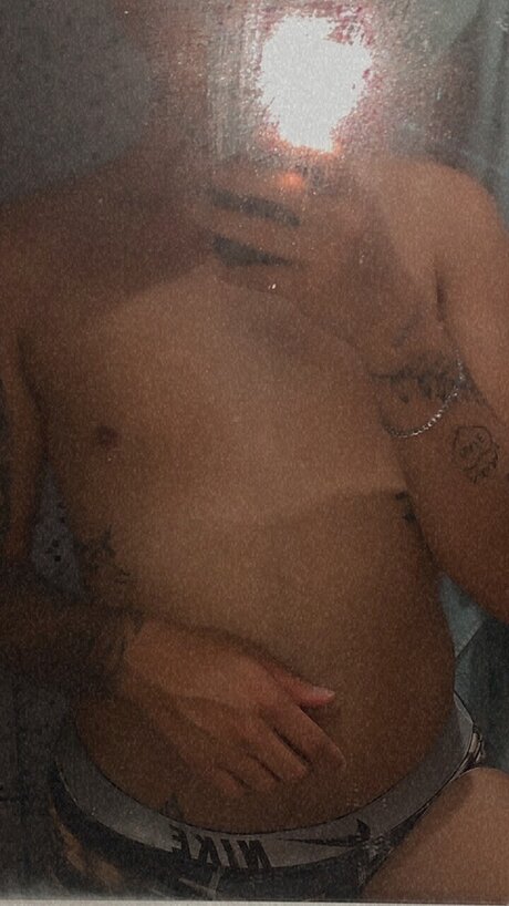 Naken läckt OnlyFans-bild av Allex2034