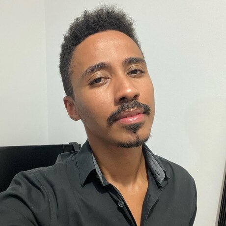 Alaston vuotanut OnlyFans-kuva Mar