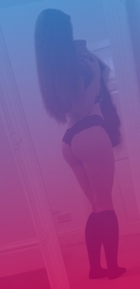 Naken läckt OnlyFans-bild av Maddie