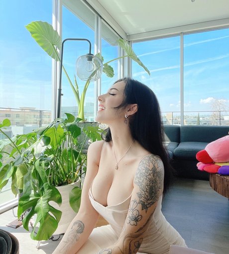 Foto di nudo di fuga di OnlyFans di Nami Mami Lune