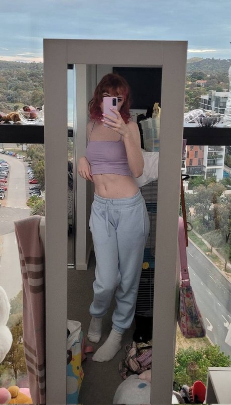 Alasti lekkinud OnlyFans-i pilt Elefire Grey