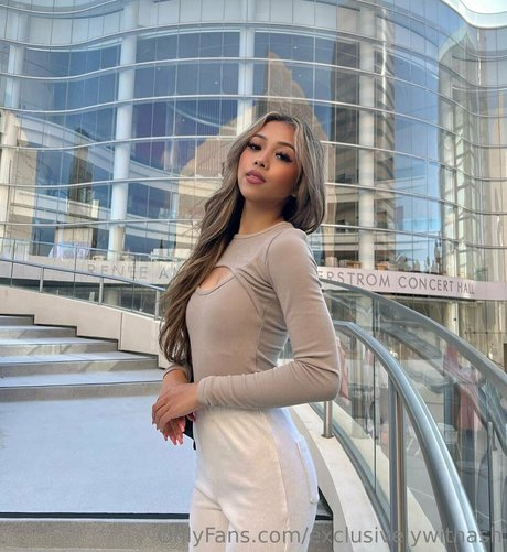 Naken läckt OnlyFans-bild av Ashley Rabanal