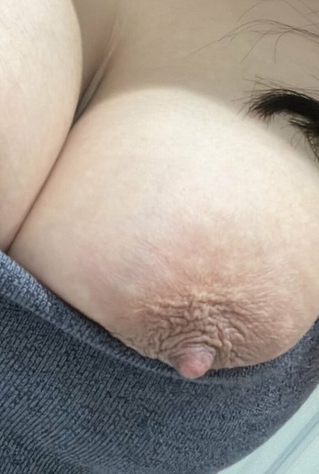 Nøgent lækket OnlyFans-billede af Ria Rose