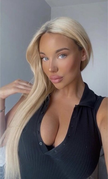 Nagie wyciekłe zdjęcie OnlyFans od Anna Curley