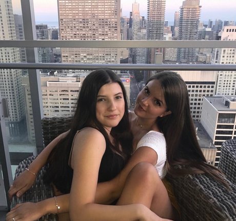 Elizabeth M OnlyFans