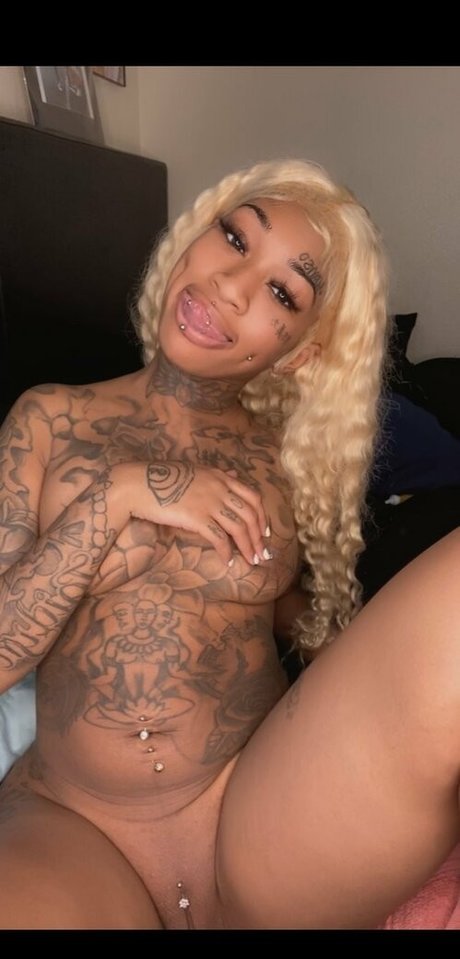Naken läckt OnlyFans-bild av Kayyso