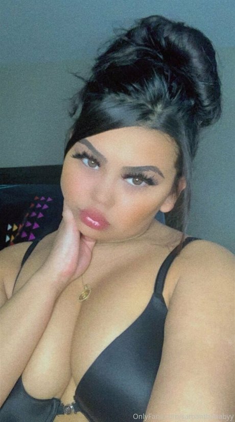 Foto di nudo di fuga di OnlyFans di Samanthababyy