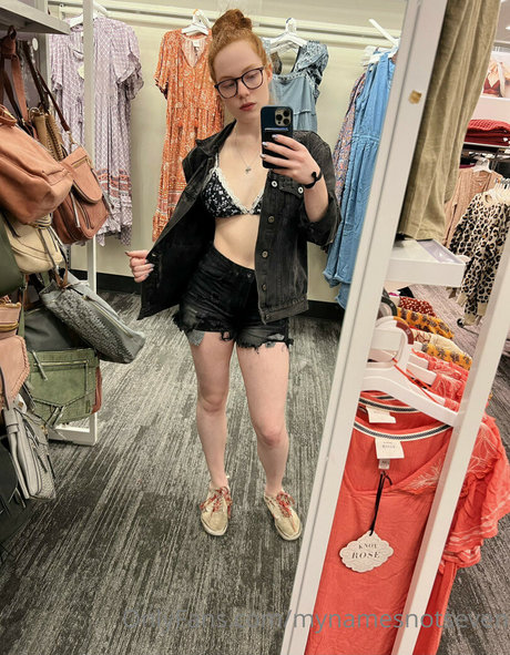 Mynamesnotseven OnlyFans泄露裸照