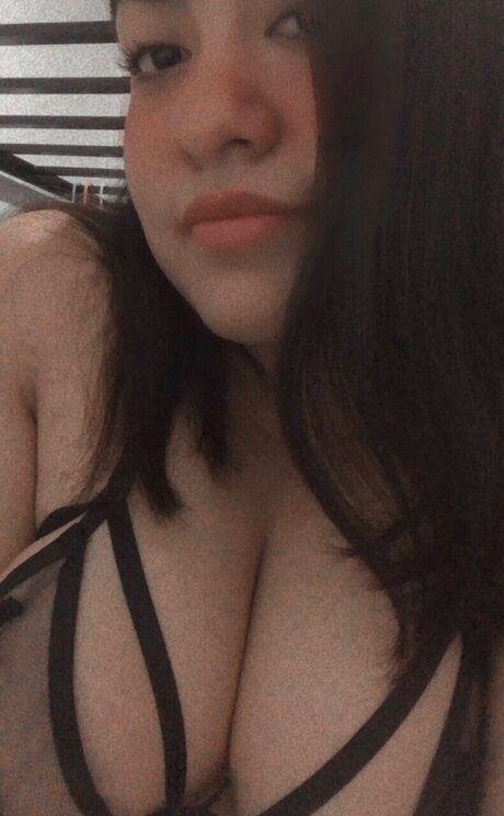 Foto desnuda filtrada de OnlyFans de Valentina