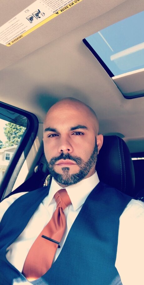 Alaston vuotanut OnlyFans-kuva Skullyusmc