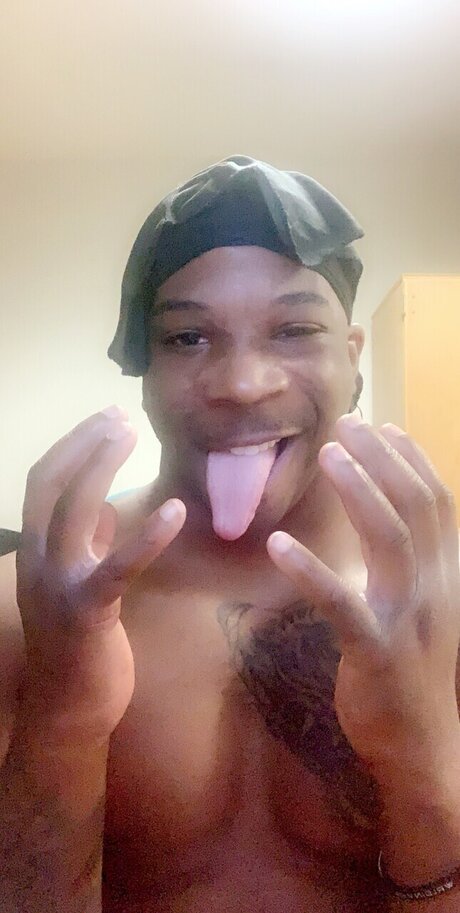 Photo nue de fuite OnlyFans de Parlay 
