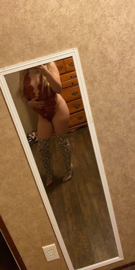 Naken läckt OnlyFans-bild av Cassidyy Mariee