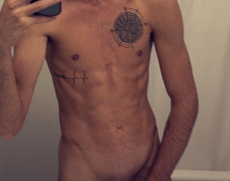Alaston vuotanut OnlyFans-kuva Jordan Smith