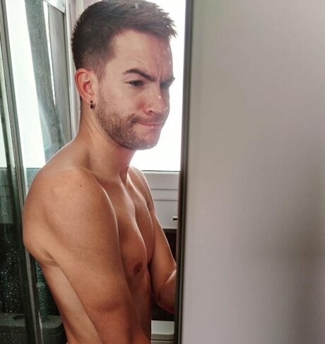 Foto desnuda filtrada de OnlyFans de Devangel