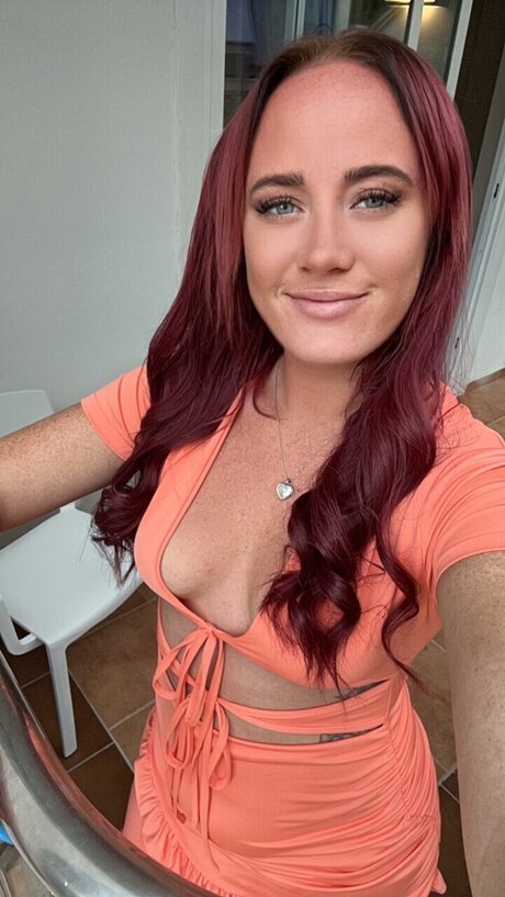 Naken läckt OnlyFans-bild av Ashleigh