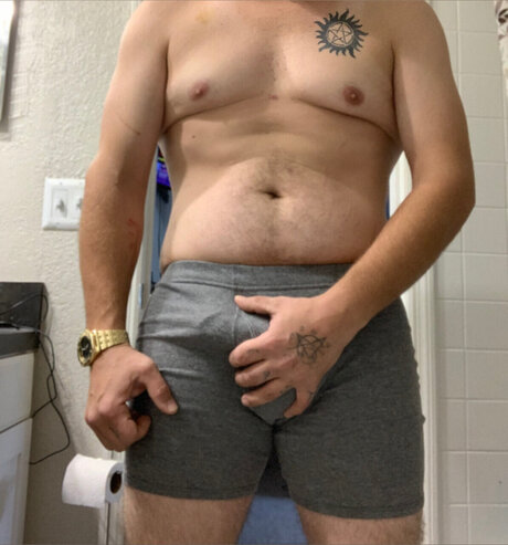 Alaston vuotanut OnlyFans-kuva Daddy D