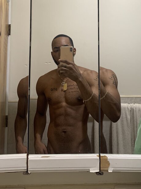 Naken läckt OnlyFans-bild av Ryeem