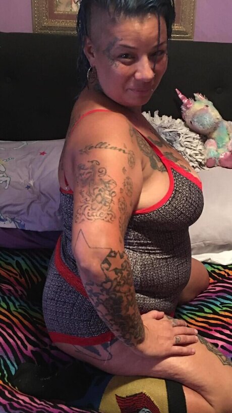 Alaston vuotanut OnlyFans-kuva Lachina