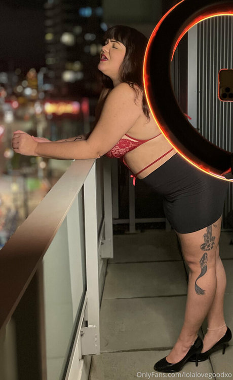 Foto di nudo di fuga di OnlyFans di Lolalovegoodxo