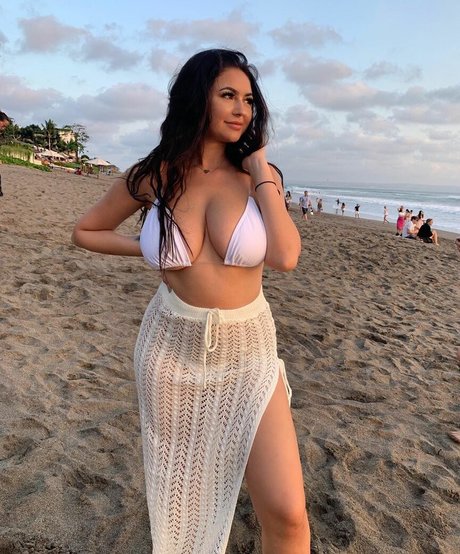 Anna Paul