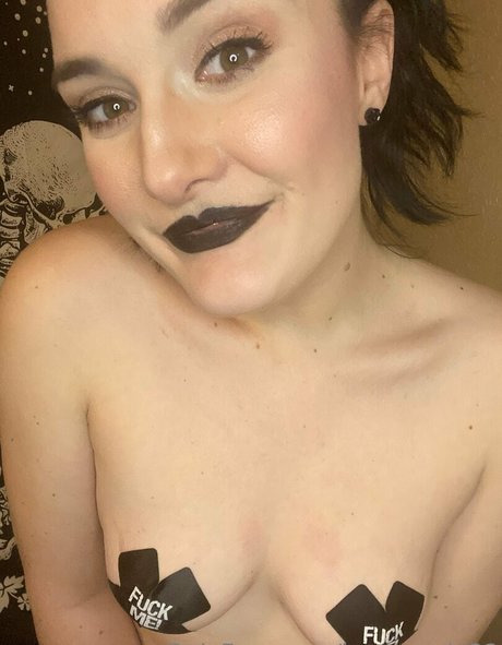 Scarlottnyx22
