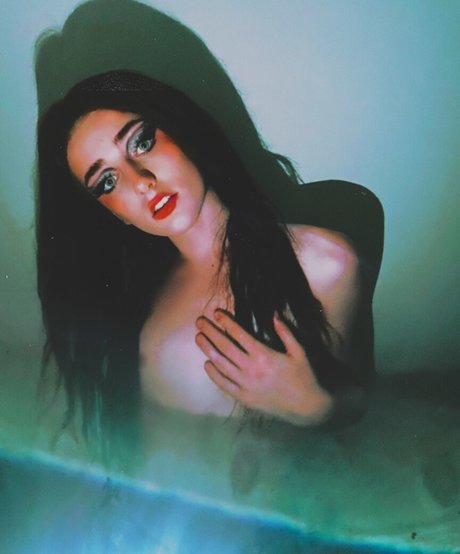 Venus Moorez
