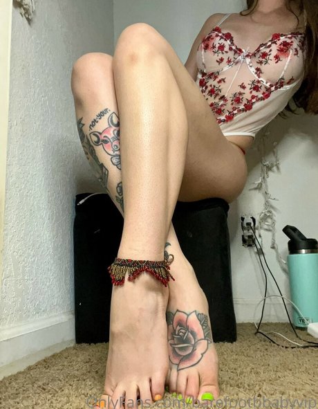 Barefootbbabyvip