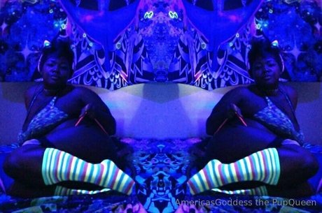 Photo nue de fuite OnlyFans de Americasgoddess