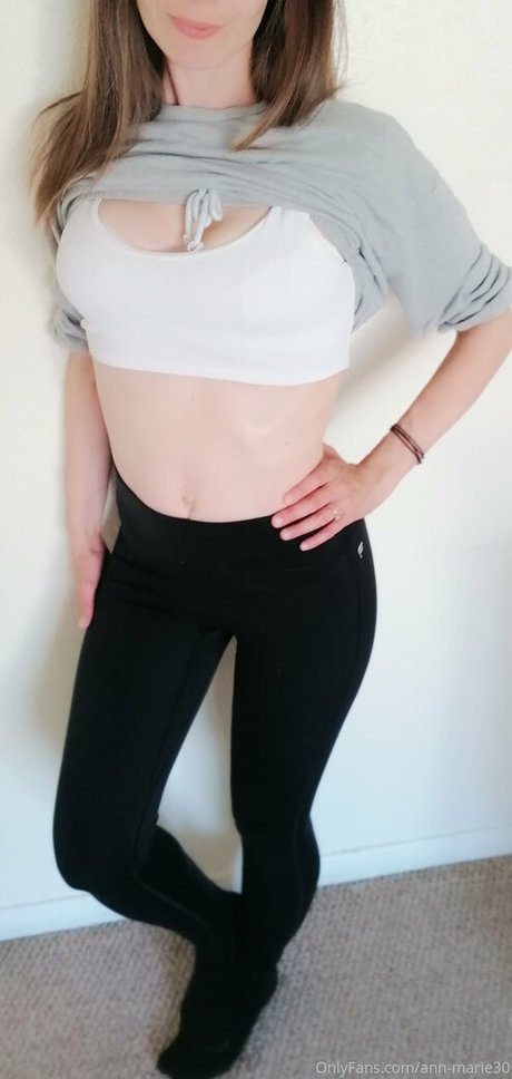 Naughtyannmarie