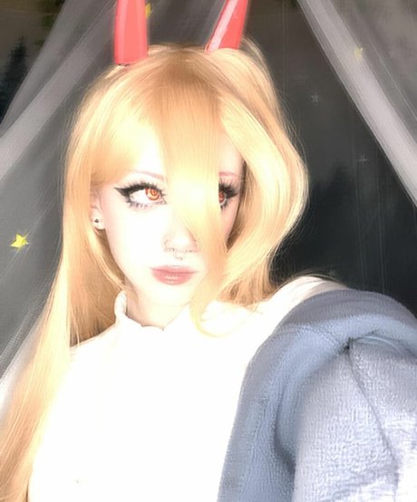 Naken läckt OnlyFans-bild av Pipssqueakss