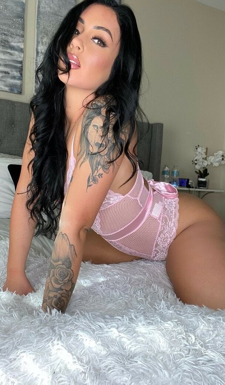 Hayley Davis