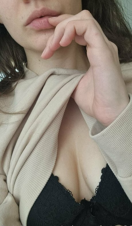 Naken läckt OnlyFans-bild av Schmusekatze96