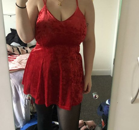 Naakte gelekte OnlyFans-foto van Charlotte A