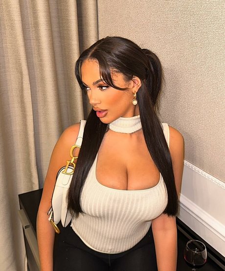 Naken lekkede OnlyFans-bilde av Carina Griff