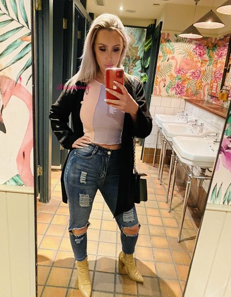 Hotsluttymilf