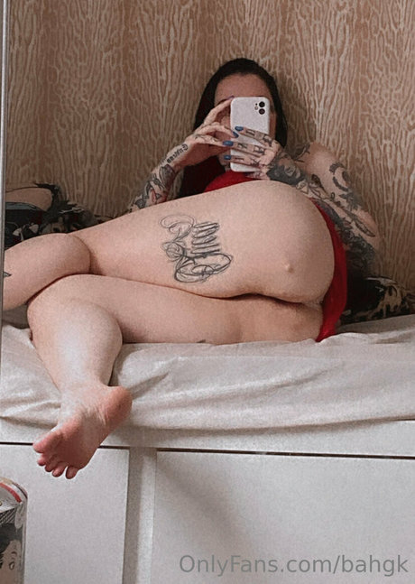 Naken lekkede OnlyFans-bilde av Bahgk