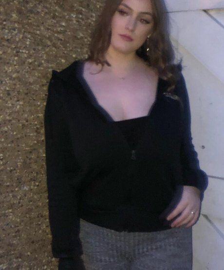 Naken läckt OnlyFans-bild av Lydia B