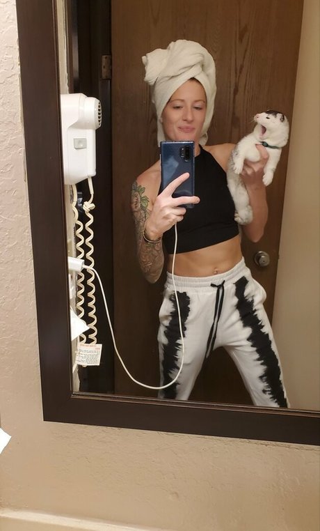 Nahá fotka uniklých OnlyFans od Mikaylarainesfans