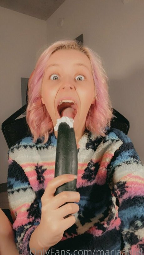 Naken lekkede OnlyFans-bilde av Mariaanjel