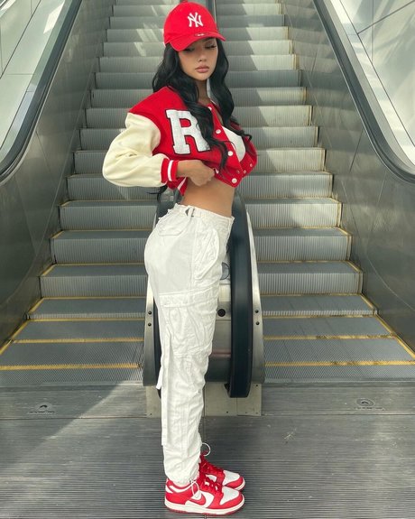 Nika Higashionna