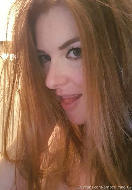 Naken läckt OnlyFans-bild av Ambermaeuk