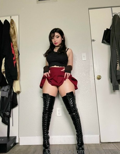 Naken lekkede OnlyFans-bilde av Angelgutz