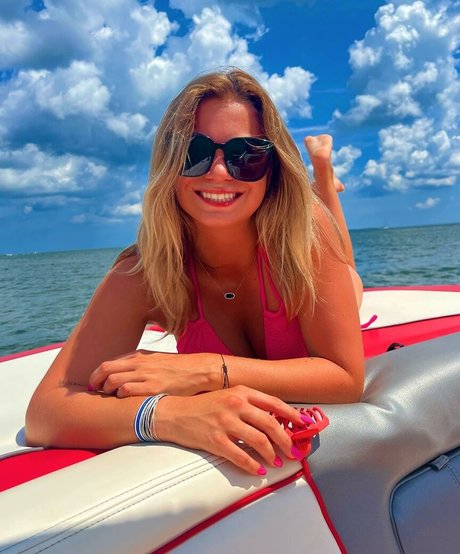 Samanthasvoboda OnlyFans泄露裸照