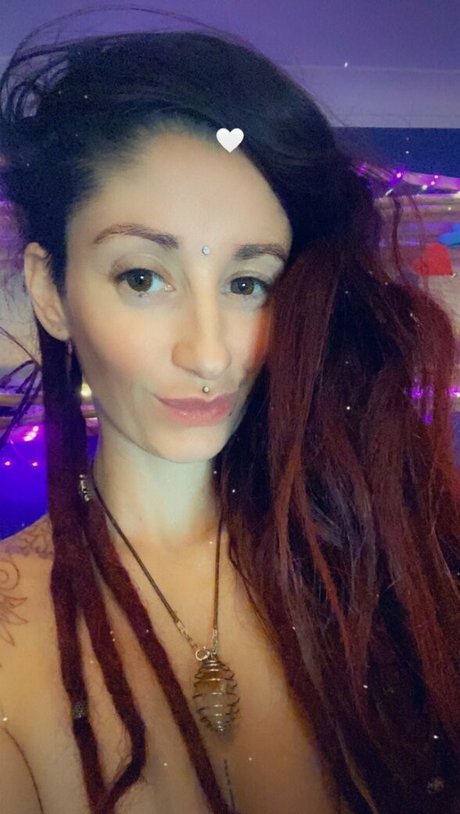 Naken lekkede OnlyFans-bilde av Xxmelodyfxx31xx