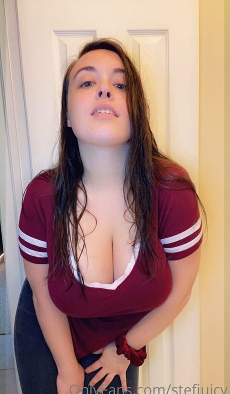 Naken läckt OnlyFans-bild av Stefjuicy