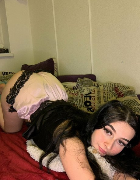Naken läckt OnlyFans-bild av Cosplaysmisaki